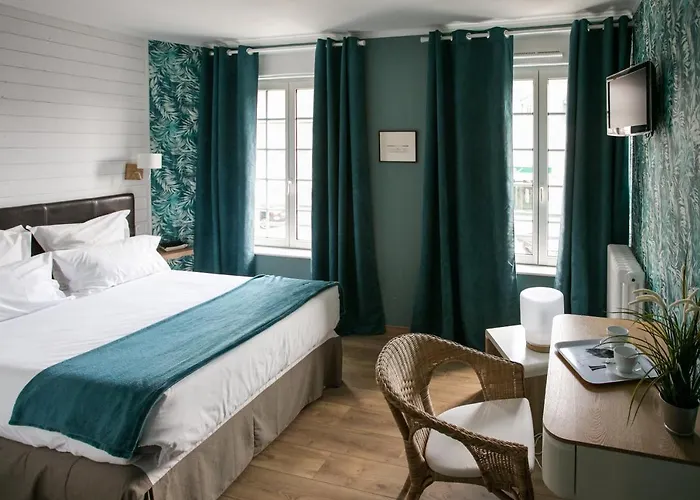 Le Cotentin & Restaurant Le Cot' 3*