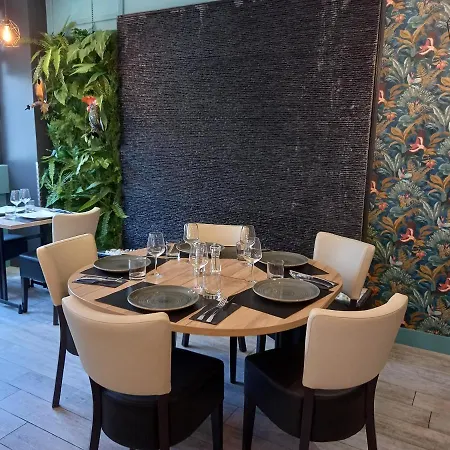 Le Cotentin & Restaurant Le Cot' Estalagem 3*