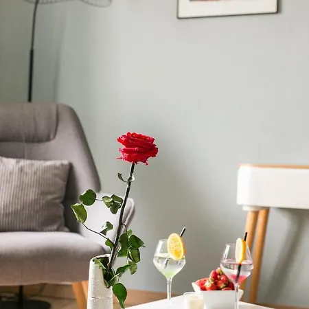 Le Cotentin & Restaurant Le Cot' אורחן פורטביי