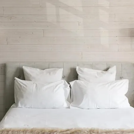 Le Cotentin & Restaurant Le Cot' 3* פורטביי