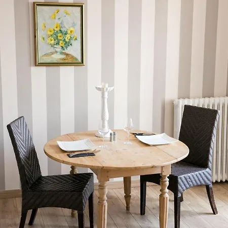 אורחן Le Cotentin & Restaurant Le Cot' פורטביי