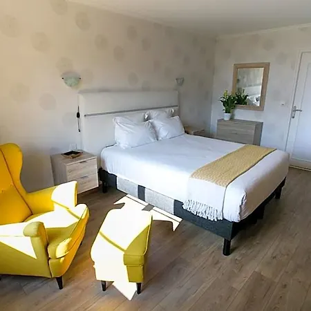 Le Cotentin & Restaurant Le Cot' Estalagem Portbail