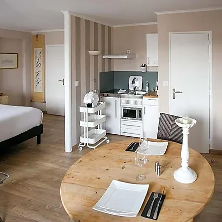 Le Cotentin & Restaurant Le Cot' Portbail