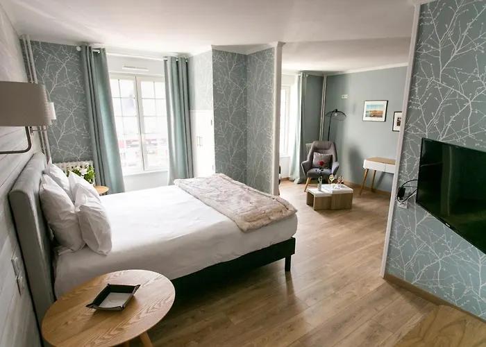 Le Cotentin & Restaurant Le Cot' Estalagem Portbail